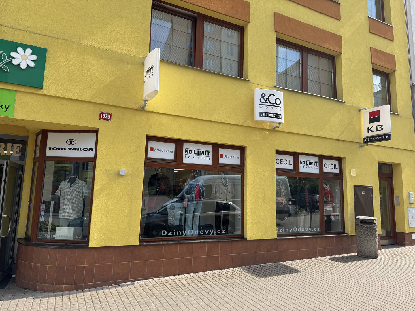 Prodejna no LIMIT fashion Vlašim - exteriér